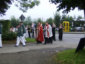 09.jpg